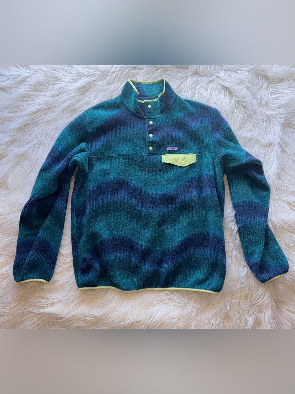 Patagonia Women’s XL Teal & Navy Snap-T Fleece Pullover